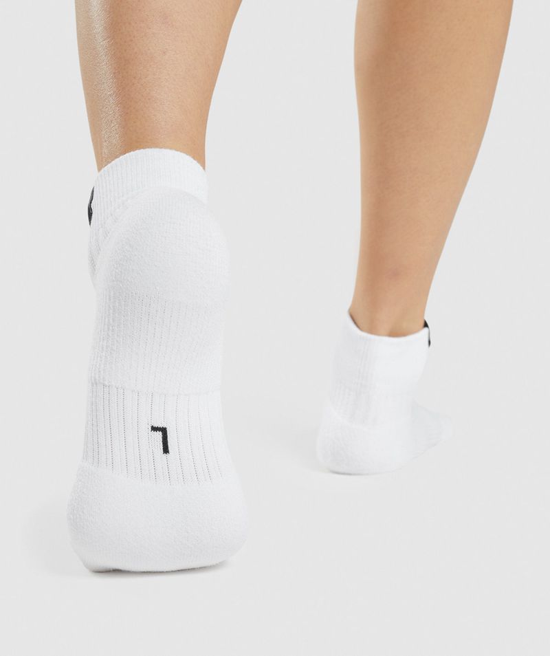 Men's Gymshark Woven Tab Sneaker 3pk Socks White | USA  6429-KZOGE