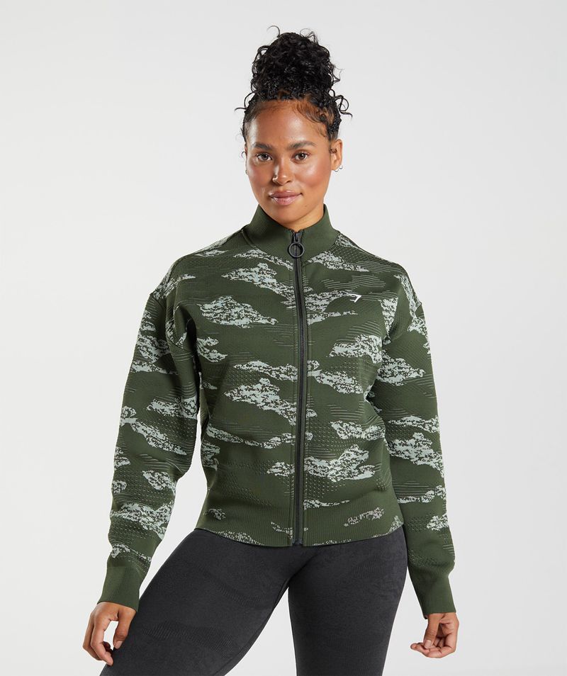 Women\'s Gymshark Adapt Camo Seamless Track Jackets Olive | USA  2089-QMPOE